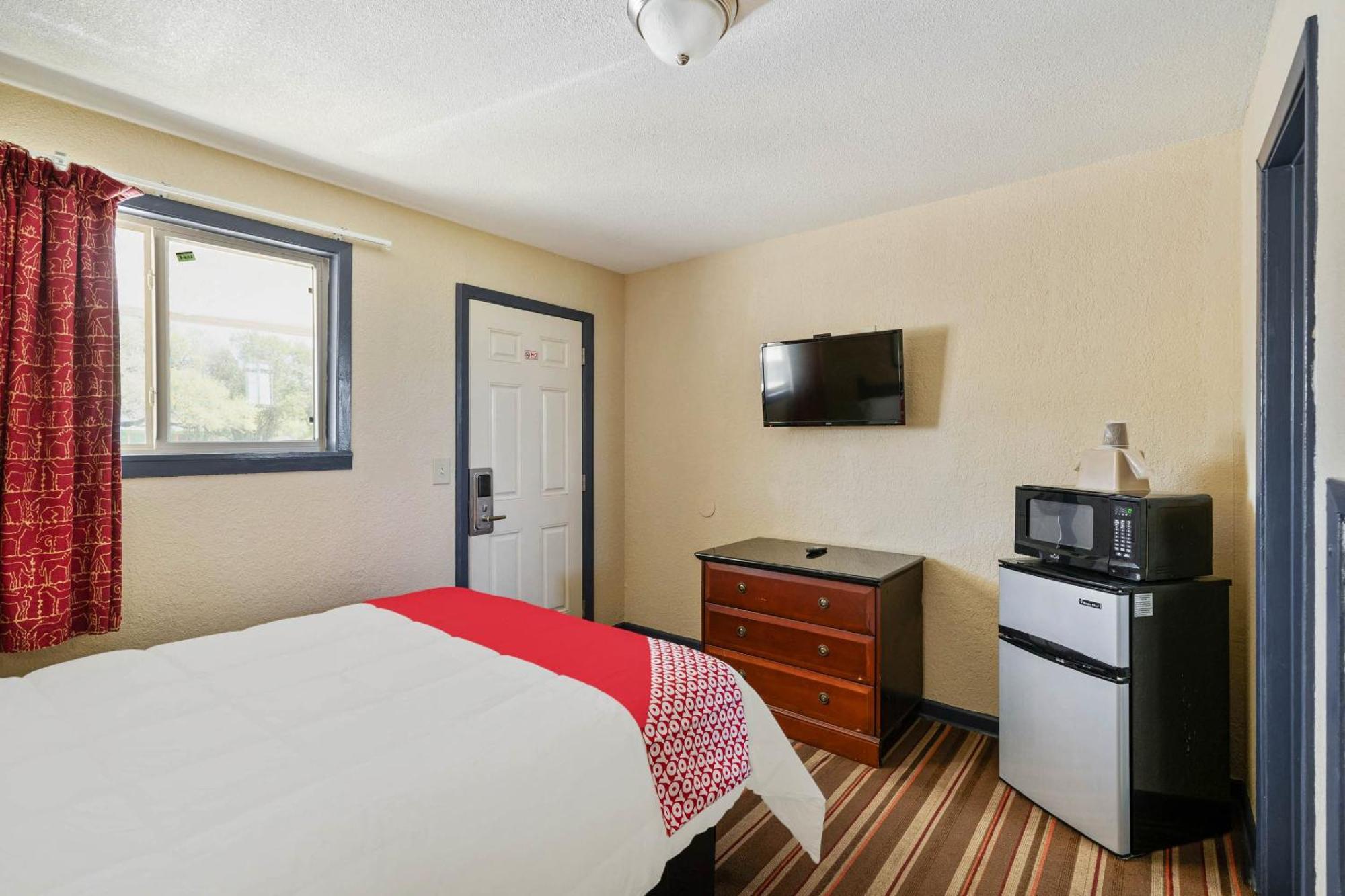 Oyo Hotel Luling Tx Downtown I-10/Us-90 Eksteriør billede