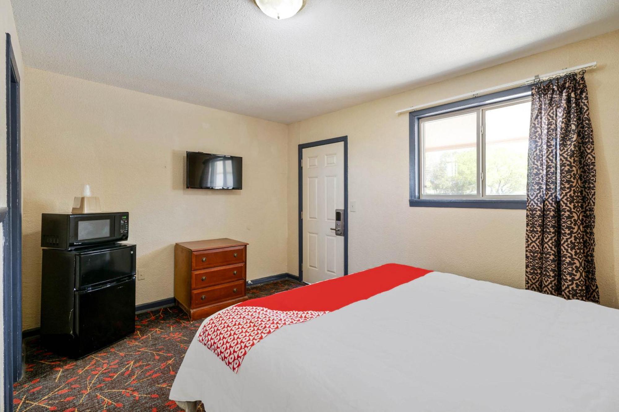 Oyo Hotel Luling Tx Downtown I-10/Us-90 Eksteriør billede